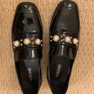 AOKANG Black Pearl Leather Loafer